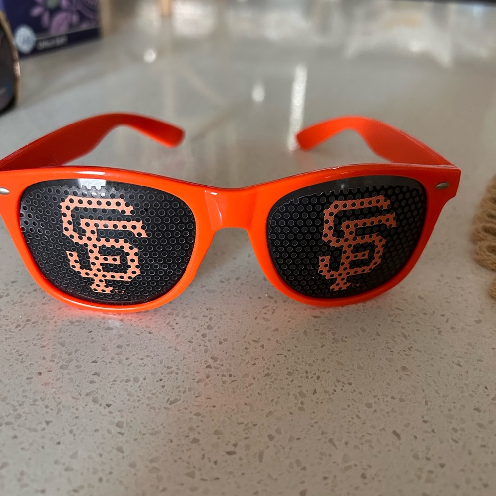 San Francisco Giants sunglasses